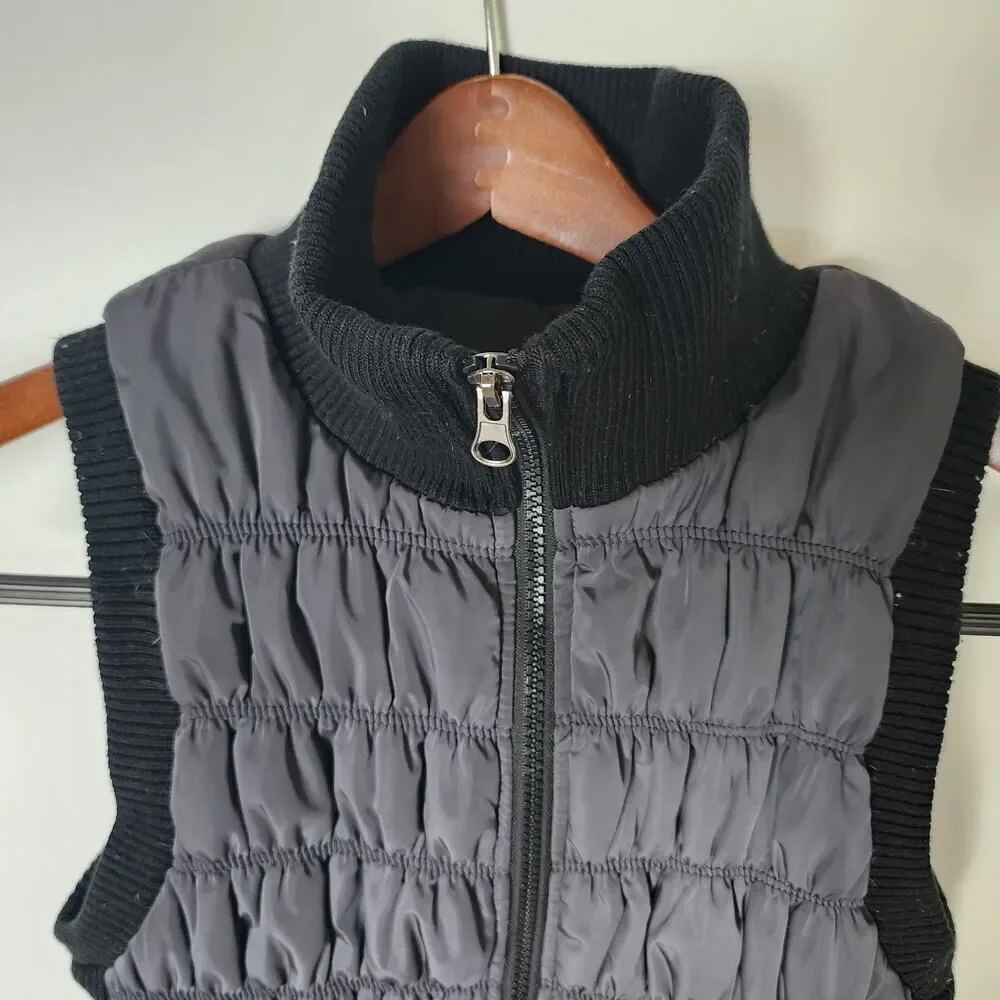 Calvin Klein Performance Quilted MP 3 Pocket Puffer Vest Womens M Zip Front Y2K - Picture 2 of 9